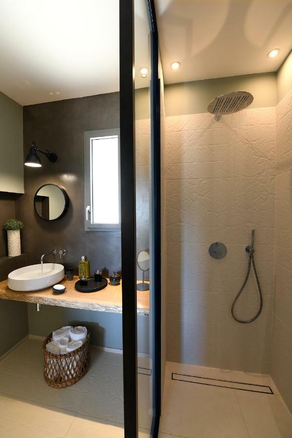 Les Loges En Provence "Villa Garrigue" فينوف ليز أفيجْنْ المظهر الخارجي الصورة